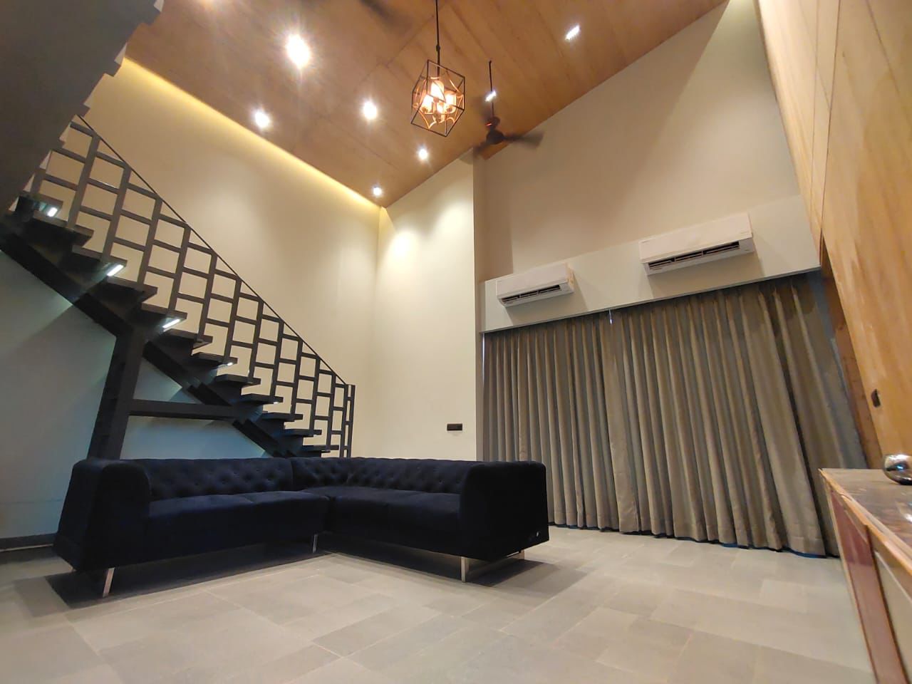 CHAUDHARY FARM HOUSE 04π‘ (Noida)
