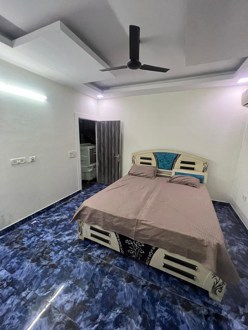 CHAUDHARY FARM HOUSE 25🏡 (Noida)
