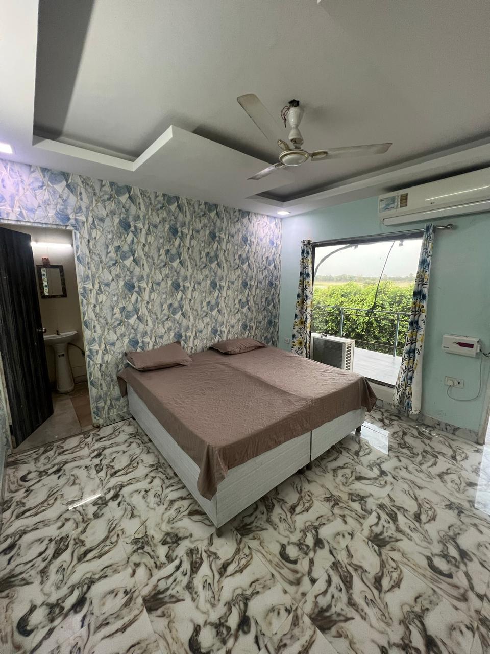CHAUDHARY FARM HOUSE 25🏡 (Noida)
